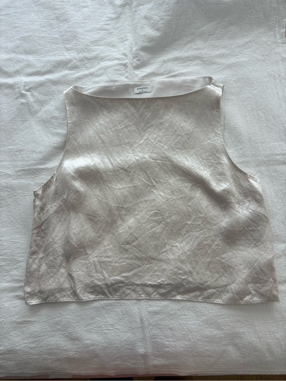 Aritzia Babaton Cunning Satin Sleeveless Crop Top light birch size M